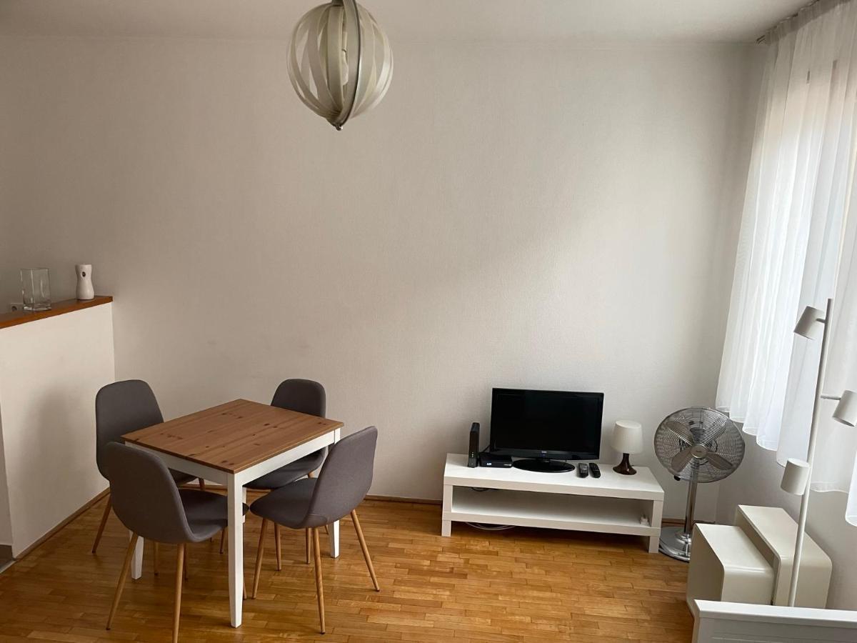 Bda Centre Apartment Budapest Bagian luar foto